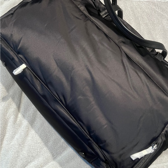 NWT *RARE* MZ WALLACE MEDIUM BOWERY TRAVELER in original packaging! - Picture 11 of 15